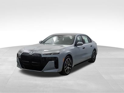 New 2026 BMW 740i xDrive w/ Premium Package