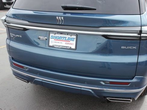 New 2026 Buick Enclave Avenir w/ Super Cruise Package image 17
