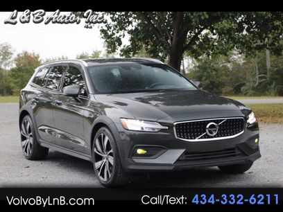 Used 2021 Volvo V60 T5 Cross Country w/ Advanced Package