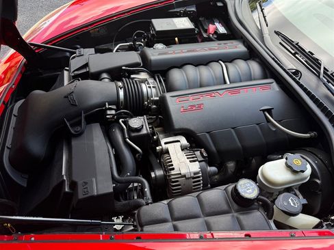 Used 2012 Chevrolet Corvette Grand Sport w/ 2LT Preferred Equipment Group RWD image 66