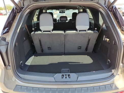 New 2026 Ford Explorer ST-Line RWD image 18