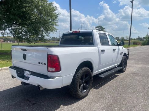 Used 2019 RAM 1500 Express w/ Express Value Package AWD/4WD image 7