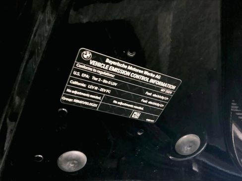 Used 2024 BMW i5 M60 w/ Executive Package image 31