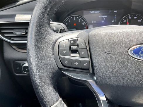 Used 2020 Ford Explorer Limited AWD/4WD image 18