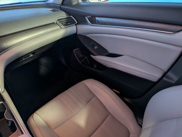 Certified 2019 Honda Accord Touring image 15