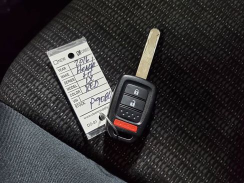 Used 2016 Honda Fit LX image 28