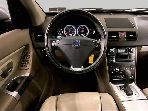 Used 2013 Volvo XC90 3.2 image 6