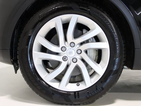 Used 2018 Land Rover Discovery HSE image 73