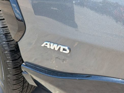 Used 2022 Toyota RAV4 SE AWD/4WD image 11