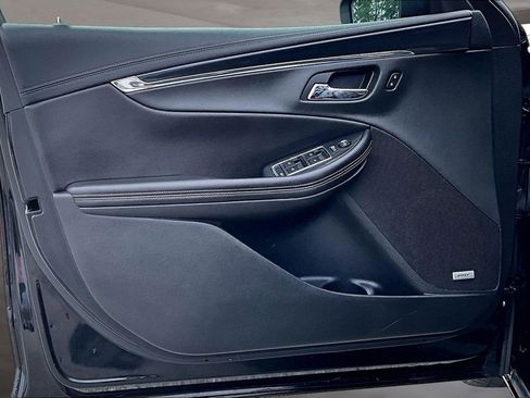 Used 2019 Chevrolet Impala Premier FWD image 23