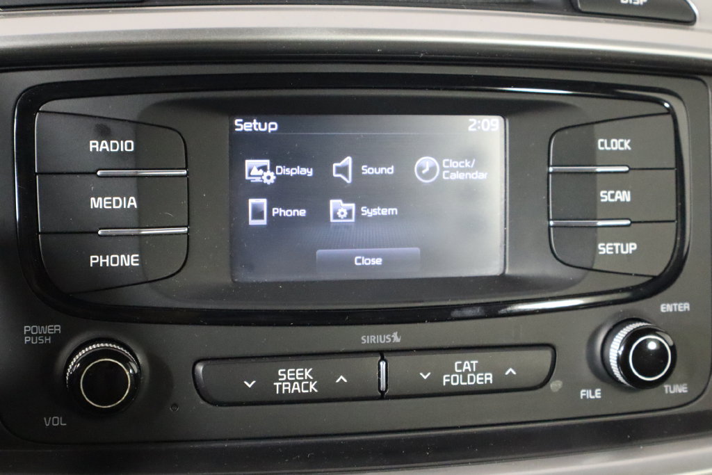Used 2016 Kia Sorento AWD image 32