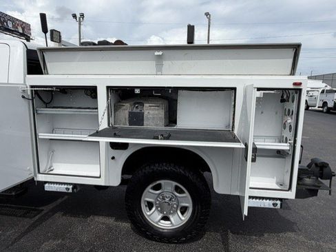 Used 2019 RAM 2500 Tradesman w/ Safety Group AWD/4WD image 13