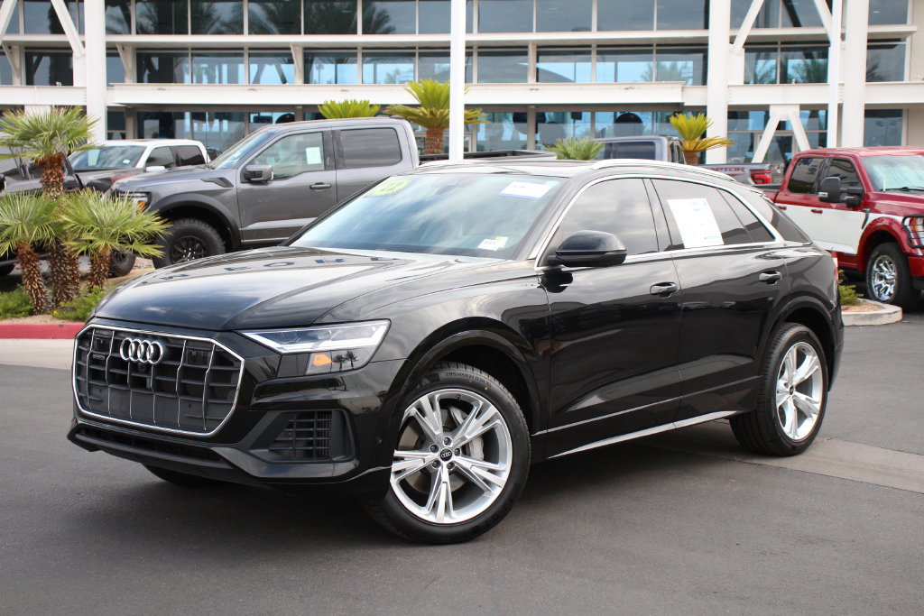 Used 2022 Audi Q8 Premium Plus AWD/4WD image 1