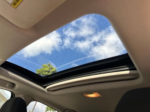 Used 2016 Honda HR-V EX image 19