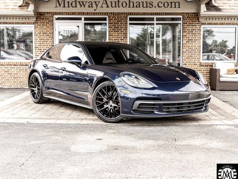 Used 2018 Porsche Panamera 4 image 3