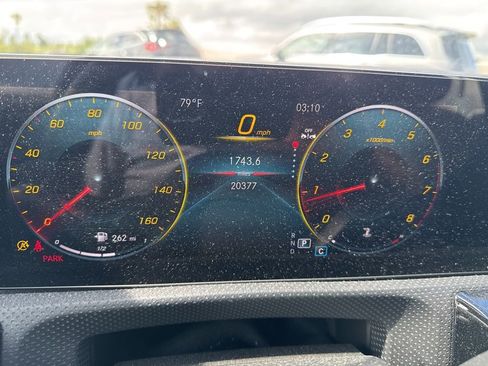 Used 2023 Mercedes-Benz CLA 250 image 9