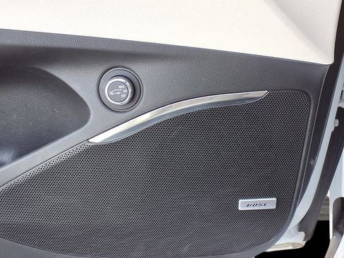 Used 2024 Buick Enclave Avenir w/ Avenir Technology Package FWD image 14