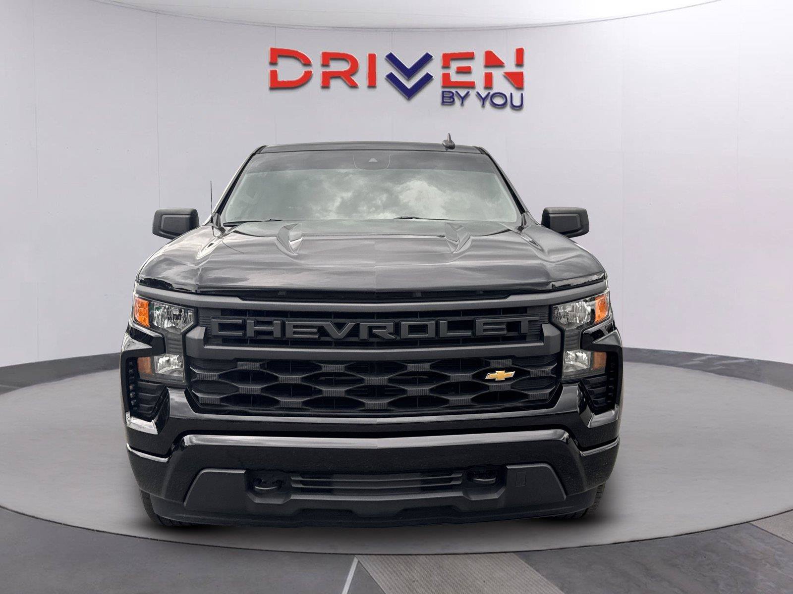 Used 2024 Chevrolet Silverado 1500 Custom RWD image 8
