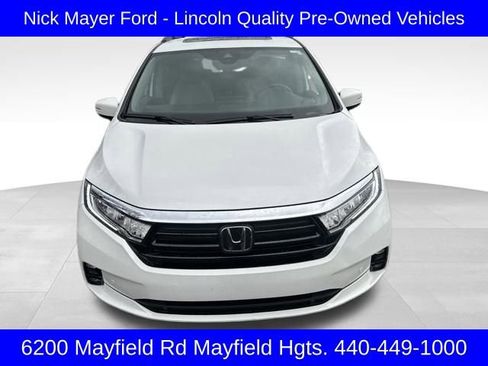 Used 2023 Honda Odyssey Elite image 2