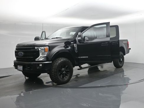 Used 2022 Ford F250 Lariat w/ Tremor Off-Road Package image 45