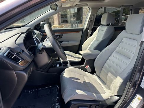 Used 2018 Honda CR-V EX image 11