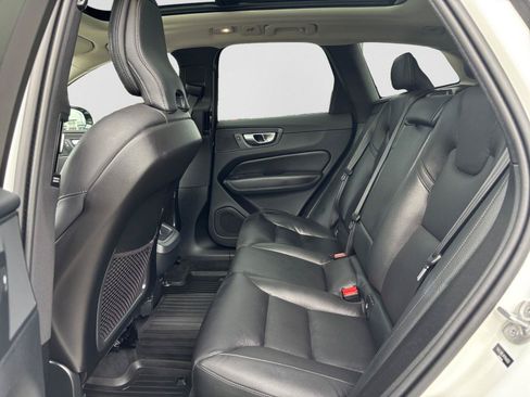 Used 2024 Volvo XC60 B5 Plus w/ Protection Package Premier AWD/4WD image 36