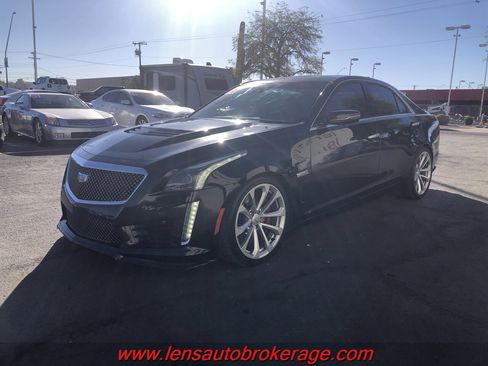 Used 2016 Cadillac CTS V w/ Luxury Package image 4