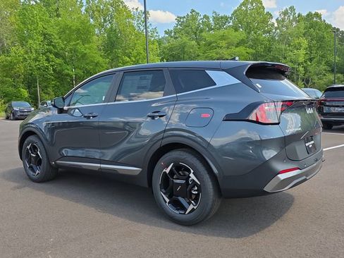 New 2026 Kia Sportage EX FWD image 3