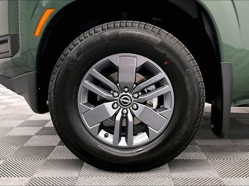 New 2026 Nissan Frontier SV w/ SV Convenience Package RWD image 12
