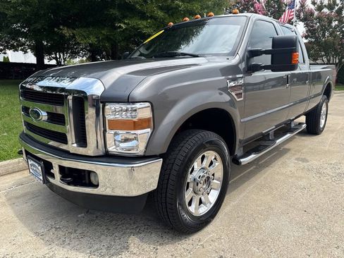 Used 2010 Ford F350 Lariat AWD/4WD image 4