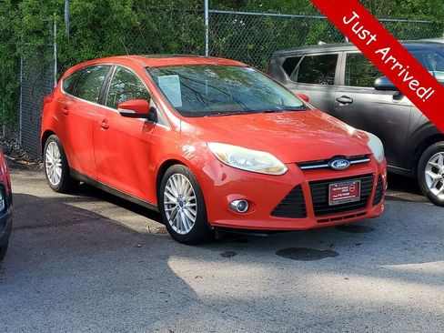 Used 2012 Ford Focus SEL FWD image 1