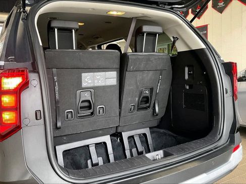 Used 2026 Kia Carnival FWD image 20