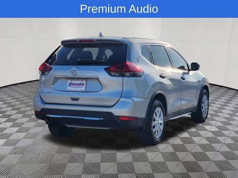 Used 2020 Nissan Rogue S image 4