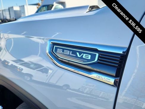 Used 2024 GMC Sierra 1500 SLT image 13