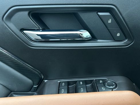 New 2026 GMC Canyon AT4 w/ Nightfall Essentials Package image 9