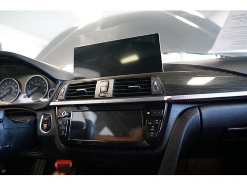 Used 2015 BMW 328i Sedan RWD image 21
