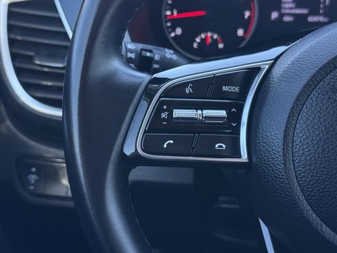 Used 2023 Kia Seltos S image 30