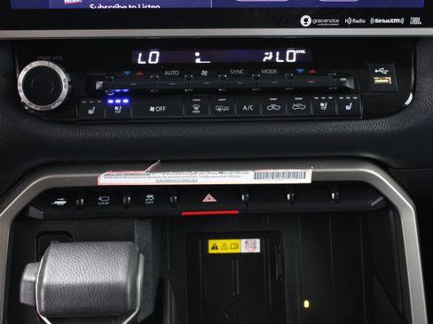 Used 2024 Toyota Tundra Limited RWD image 21