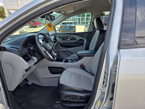 Certified 2020 GMC Terrain SLT w/ Preferred Package FWD image 9