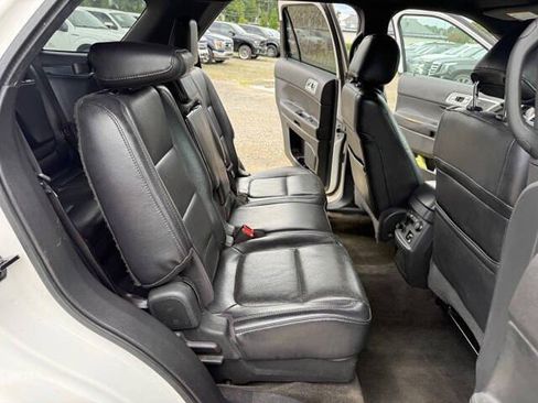 Used 2011 Ford Explorer Limited w/ 301A Rapid Spec Order Code AWD/4WD image 24