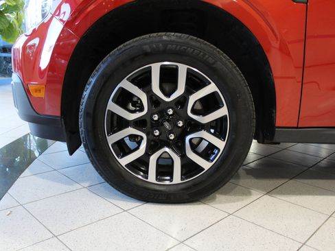 Used 2024 Ford Maverick Lariat w/ 4K Tow Package image 9