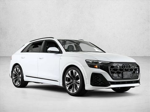 New 2026 Audi Q8 Premium Plus image 3