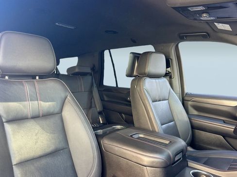 Used 2022 Chevrolet Tahoe RST image 32