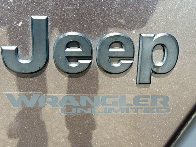Used 2021 Jeep Wrangler Unlimited Sport AWD/4WD image 32