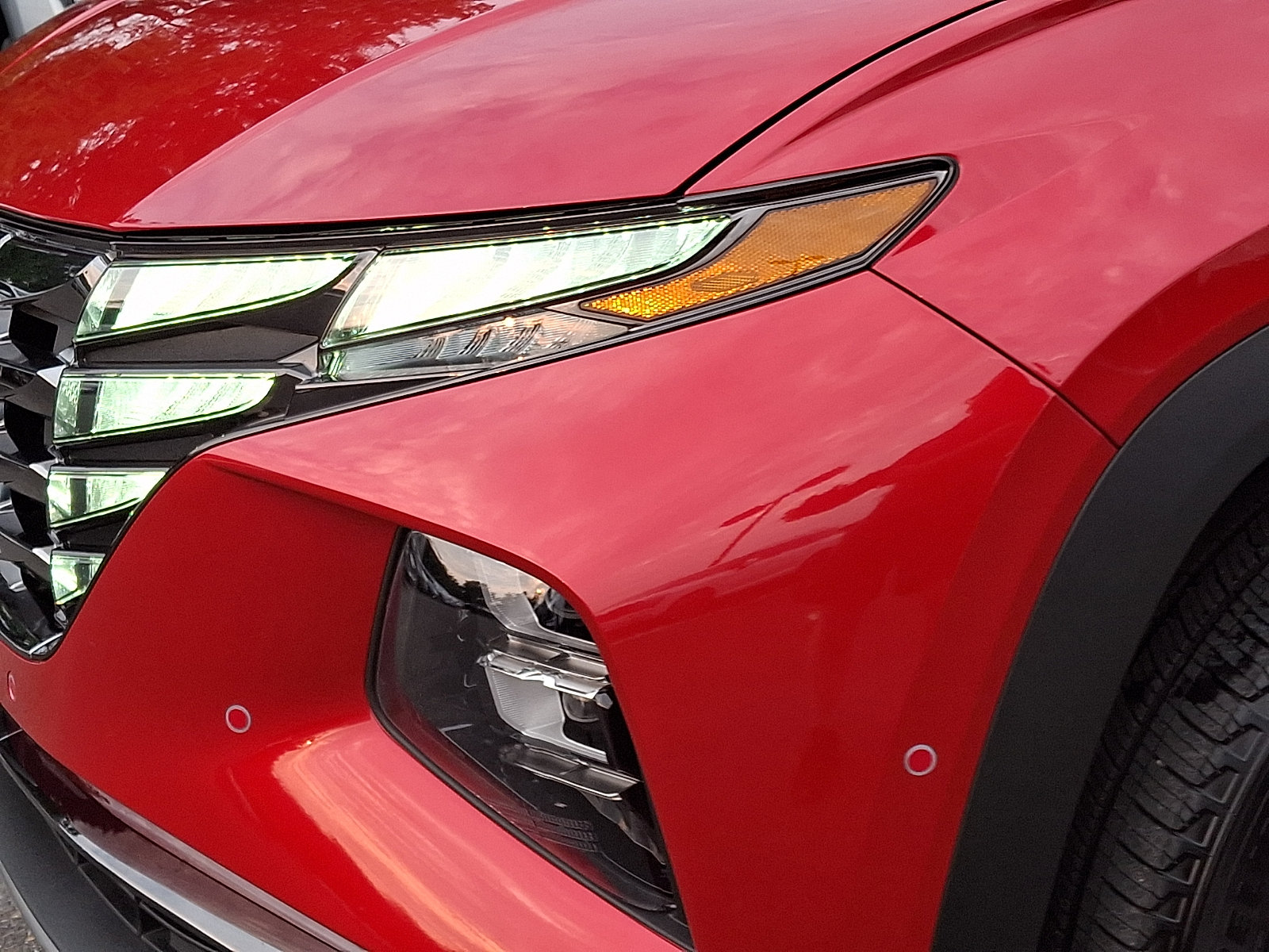 Certified 2023 Hyundai Tucson Limited AWD/4WD image 9