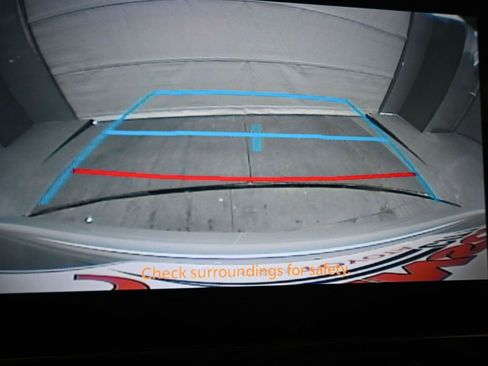 Used 2023 Toyota Corolla LE image 18