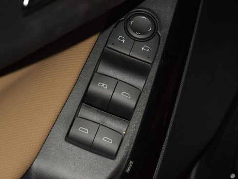 New 2026 Chevrolet Equinox ACTIV AWD/4WD image 42