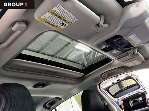 Used 2023 Subaru Impreza Premium image 13