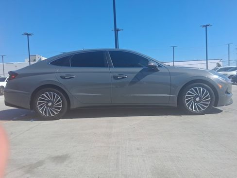 Certified 2023 Hyundai Sonata SEL image 2