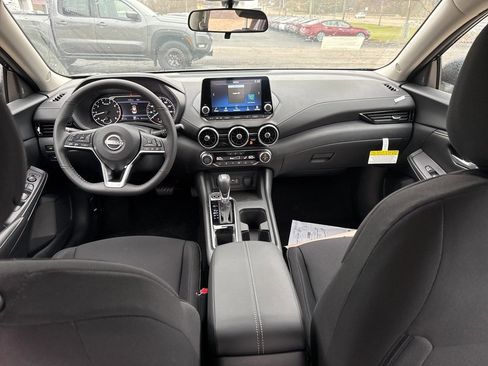 New 2025 Nissan Sentra SV image 16